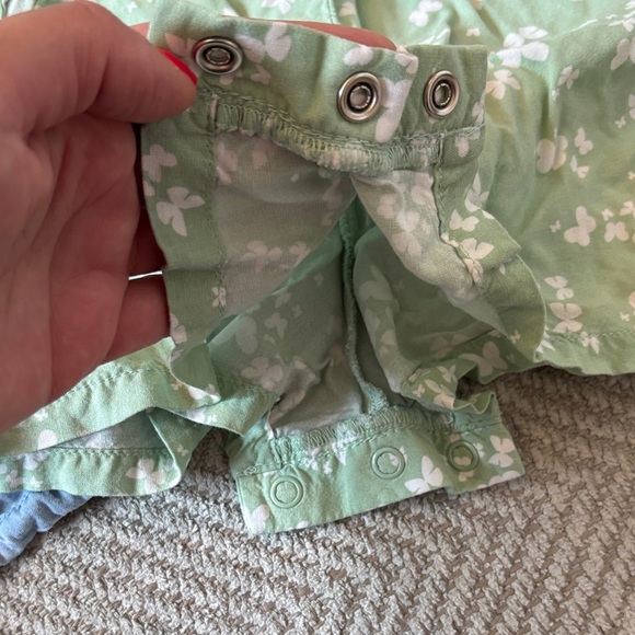 Cat & Jack romper bundle - Picture 10 of 10
